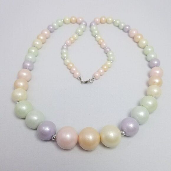 Vintage Pastel Pearlescent Graduated Beaded Single Strand Necklace, Long, Estate - Picture 6 of 6
